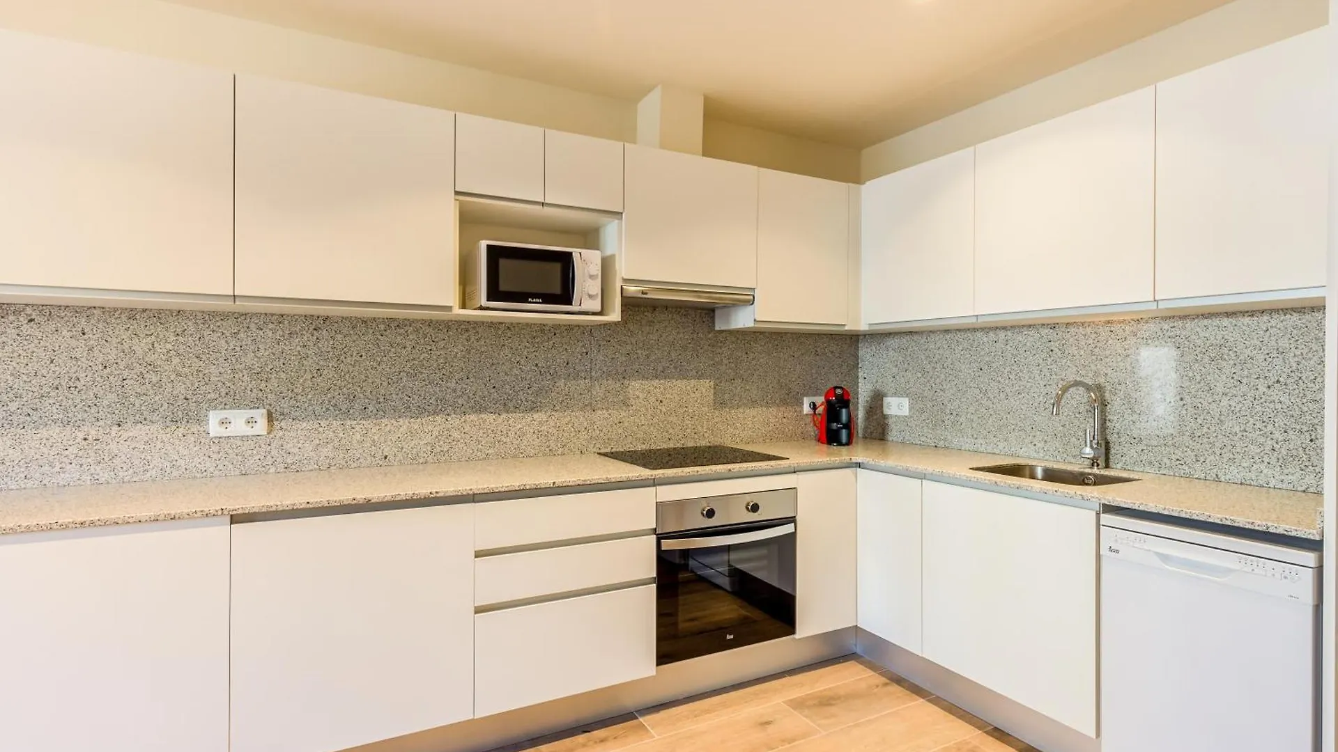 Can Cintet 21Nuevo Apartamento Moderno En Besalú