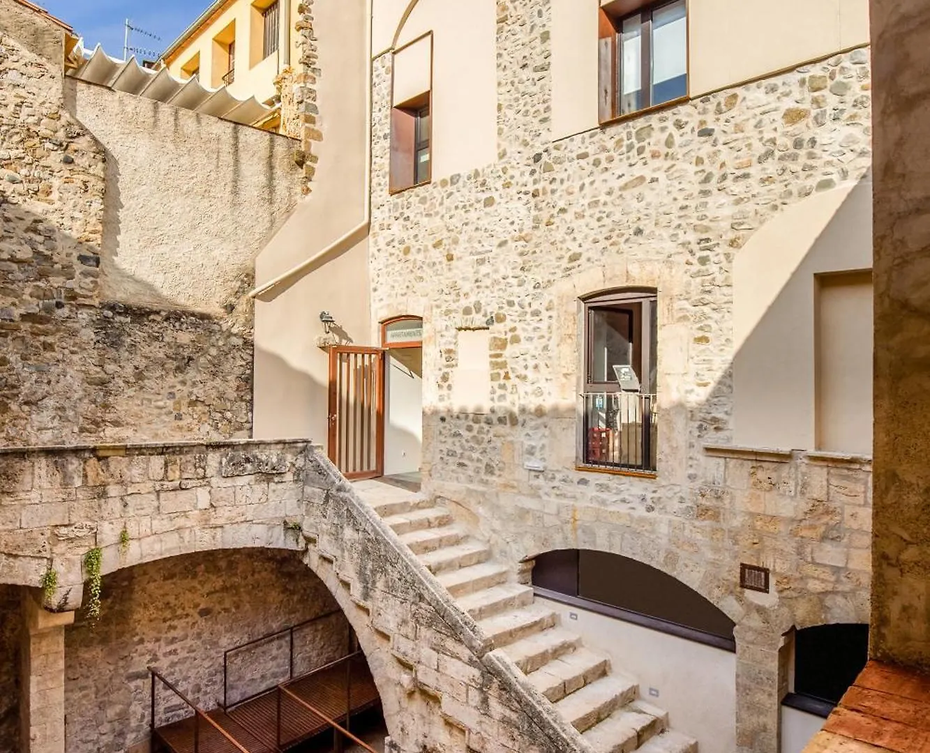 Can Cintet 21Nuevo Apartamento Moderno En Besalú