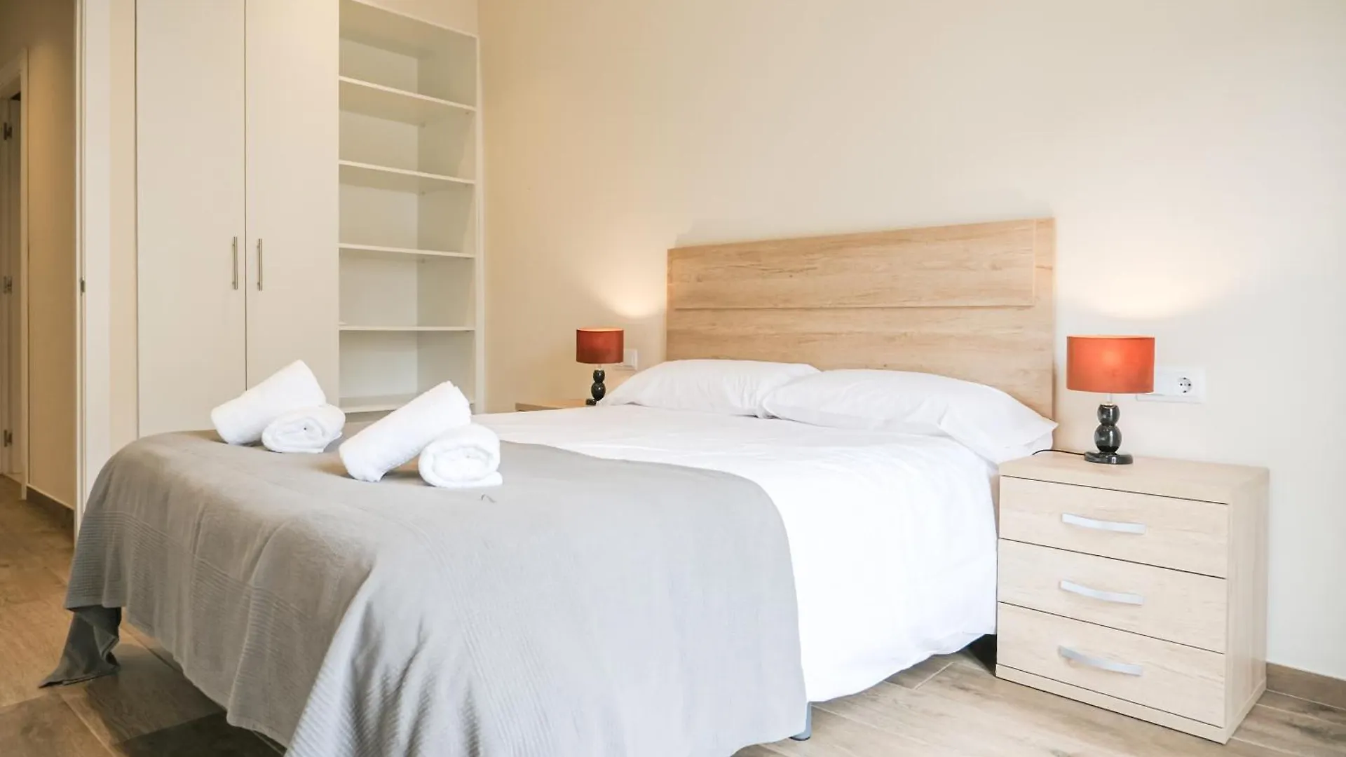 Can Cintet 21Nuevo Apartamento Moderno En Besalu 0*,
