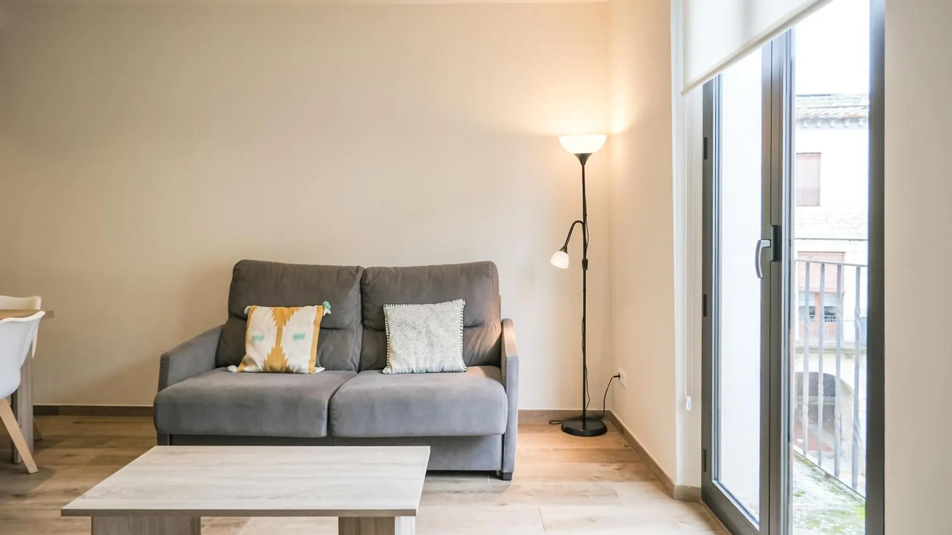 Can Cintet 21Nuevo Apartamento Moderno En Besalu Apartment